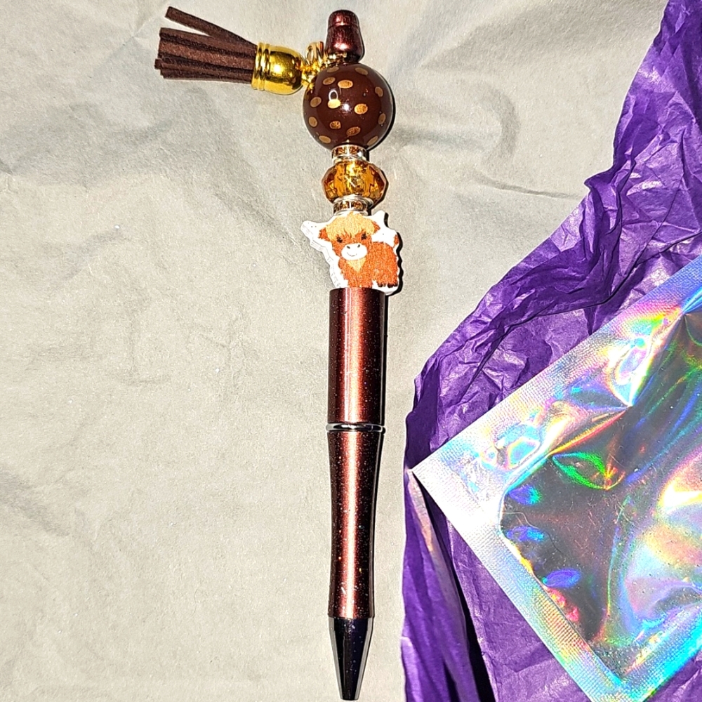 Highland Cow 🐄 Customized Bead Pens